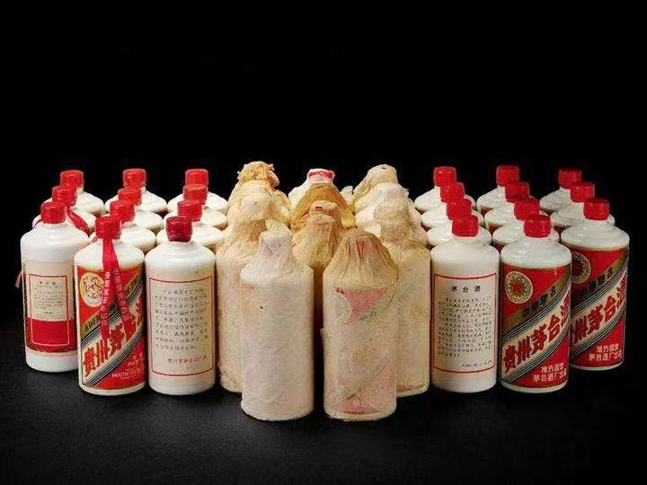 金台老酒回收上门哪里回收(附近上门回收茅台酒）?